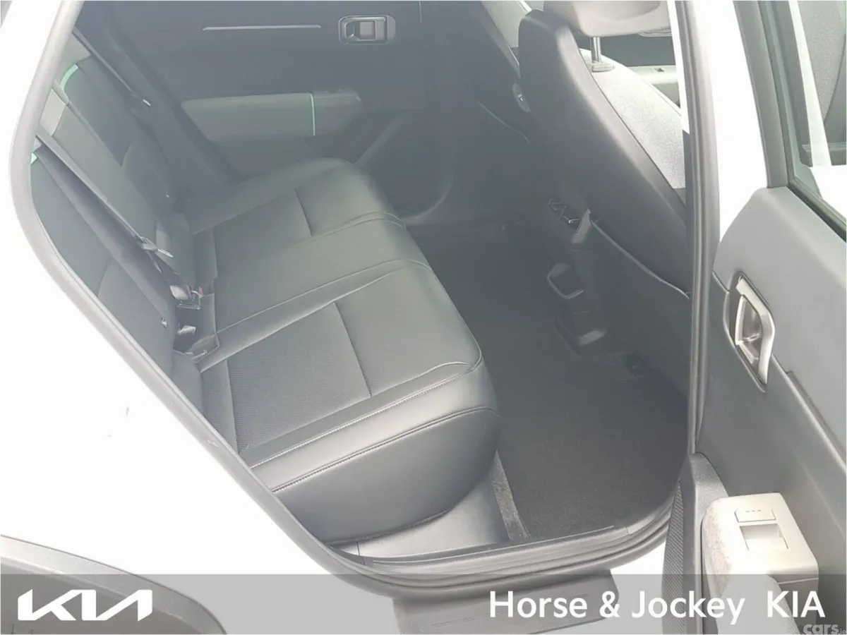 Kia EV4 Hatchback, Electric, 2025, White