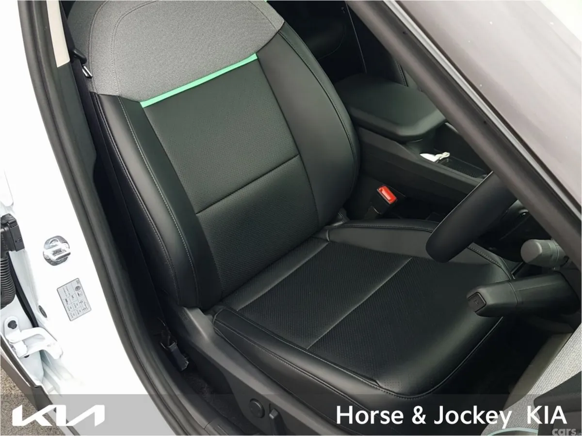 Kia EV4 Hatchback, Electric, 2025, White