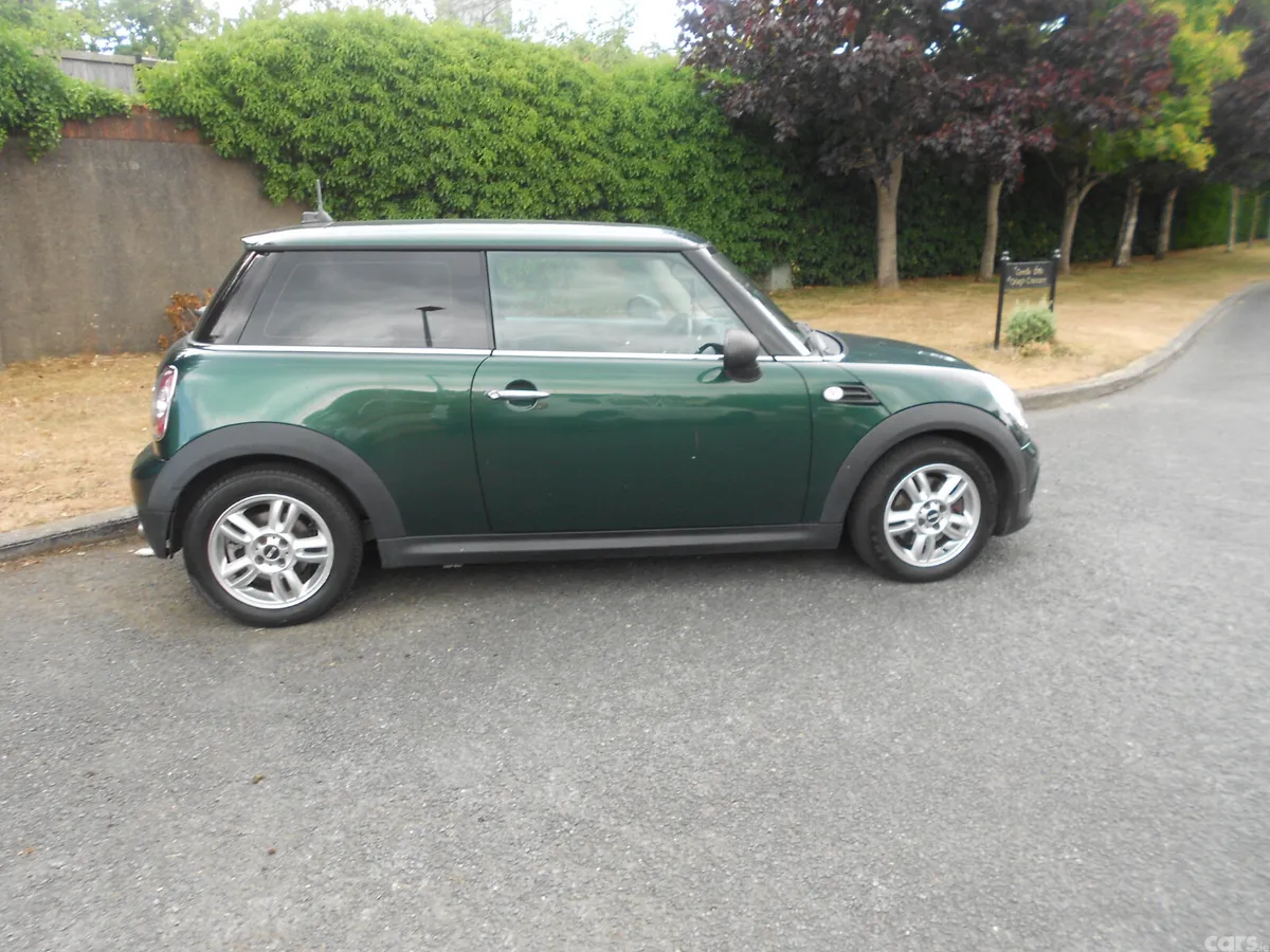 Mini One Hatchback, Diesel, 2011, Green