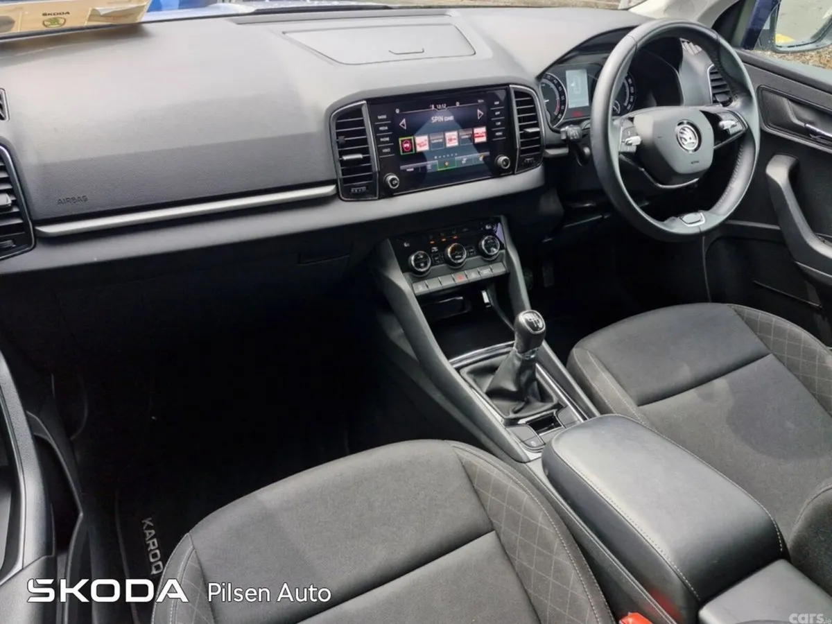 Skoda Karoq SUV, Diesel, 2021, Silver