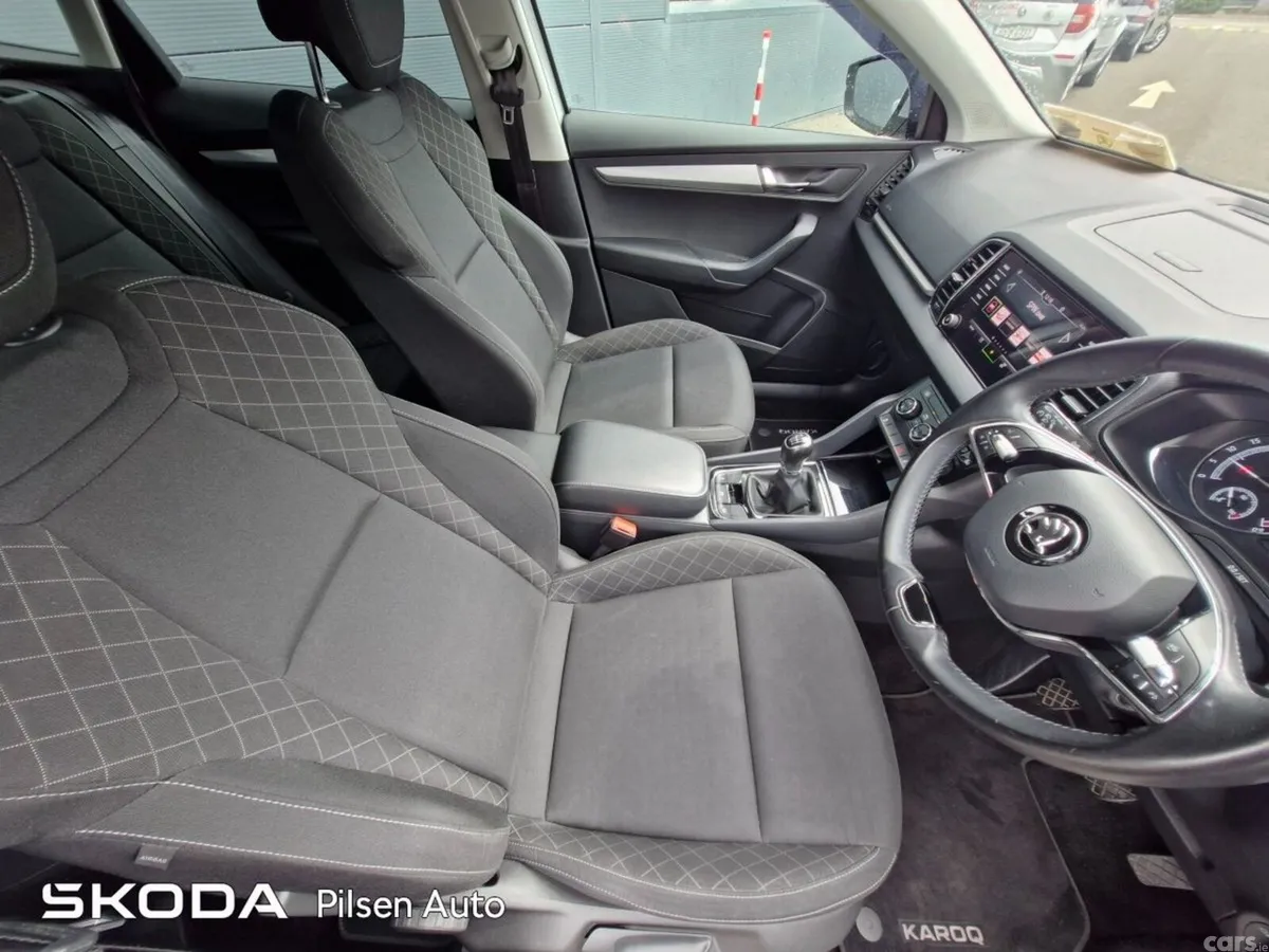 Skoda Karoq SUV, Diesel, 2021, Silver