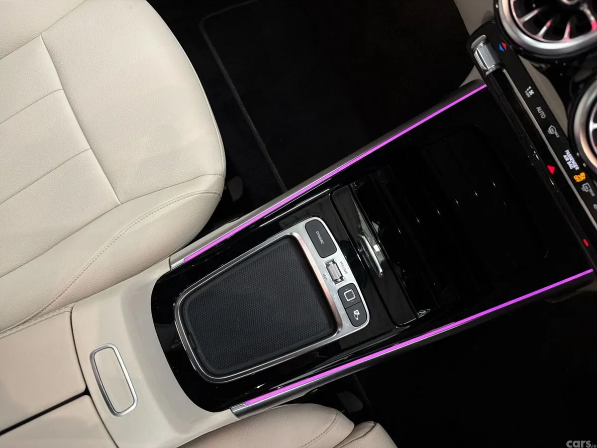 Mercedes-Benz GLB Estate, Petrol Hybrid, 2026, Black