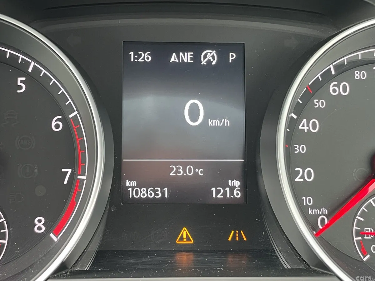 Volkswagen Golf Hatchback, Petrol, 2017, Red