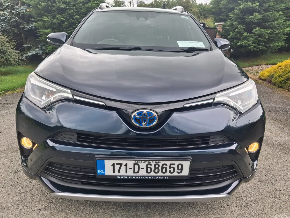 Toyota RAV4 SUV, Petrol Hybrid, 2017, Blue