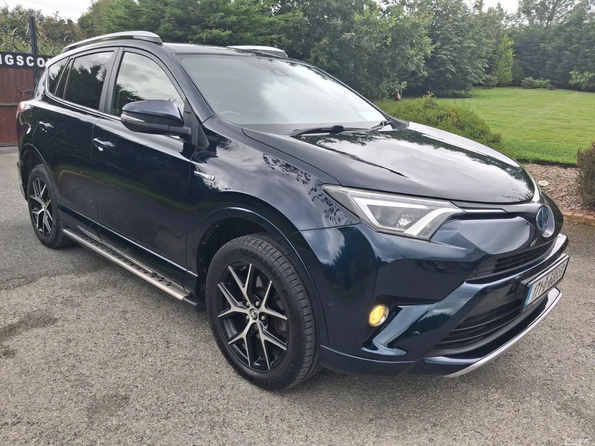 Toyota RAV4 SUV, Petrol Hybrid, 2017, Blue