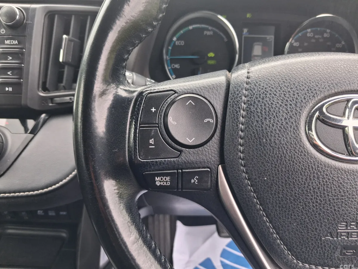 Toyota RAV4 SUV, Petrol Hybrid, 2017, Blue