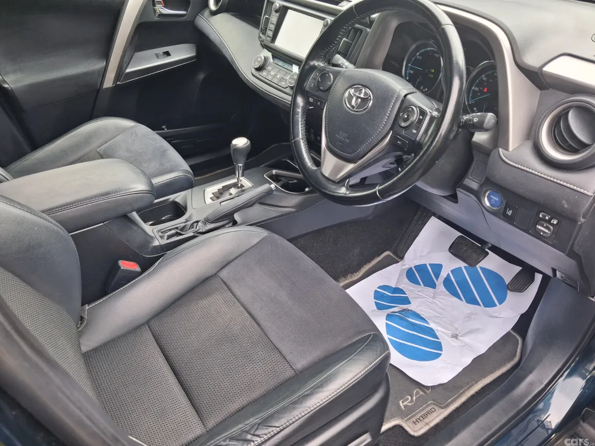 Toyota RAV4 SUV, Petrol Hybrid, 2017, Blue