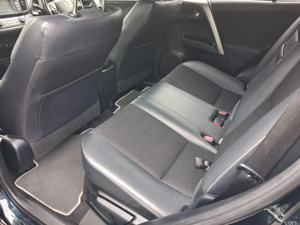 Toyota RAV4 SUV, Petrol Hybrid, 2017, Blue