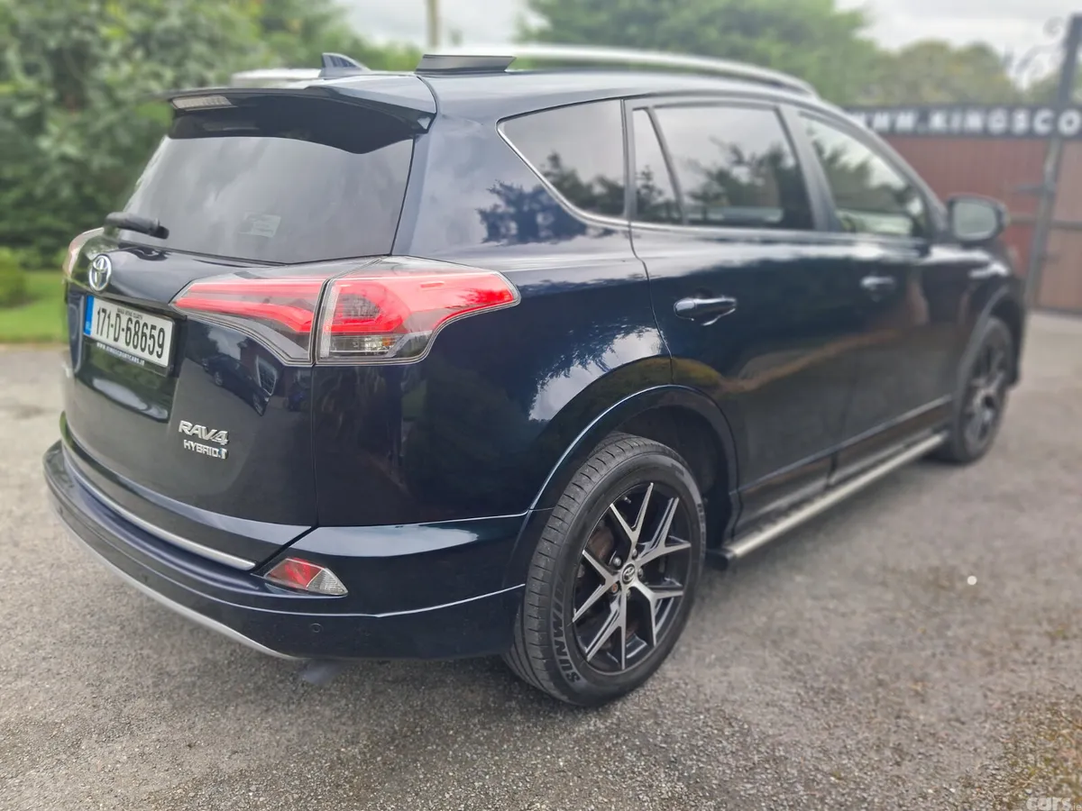 Toyota RAV4 SUV, Petrol Hybrid, 2017, Blue