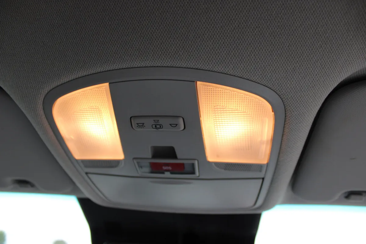 Hyundai KONA MPV, Petrol Hybrid, 2023, Red