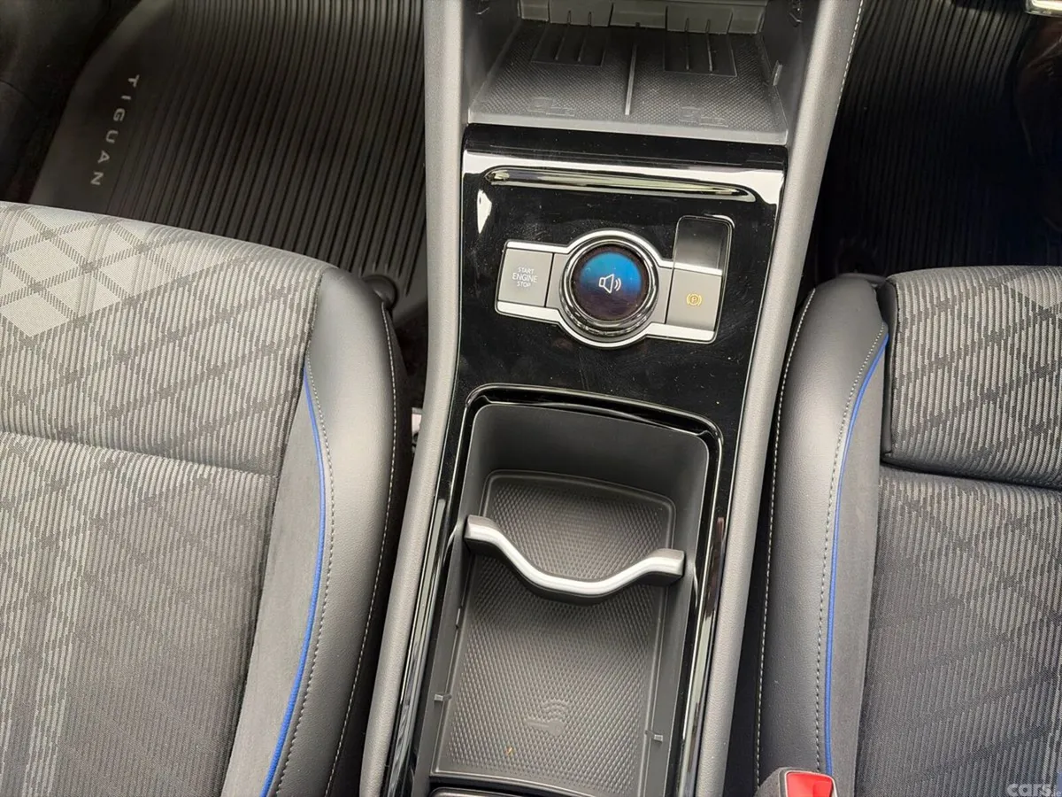 Volkswagen Tiguan SUV, Diesel, 2025, Grey