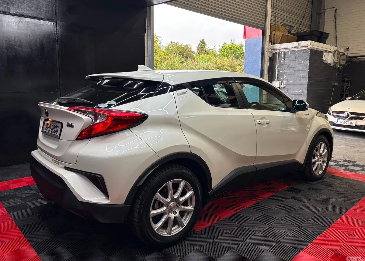 Toyota C-HR Van, Petrol Hybrid, 2018, White