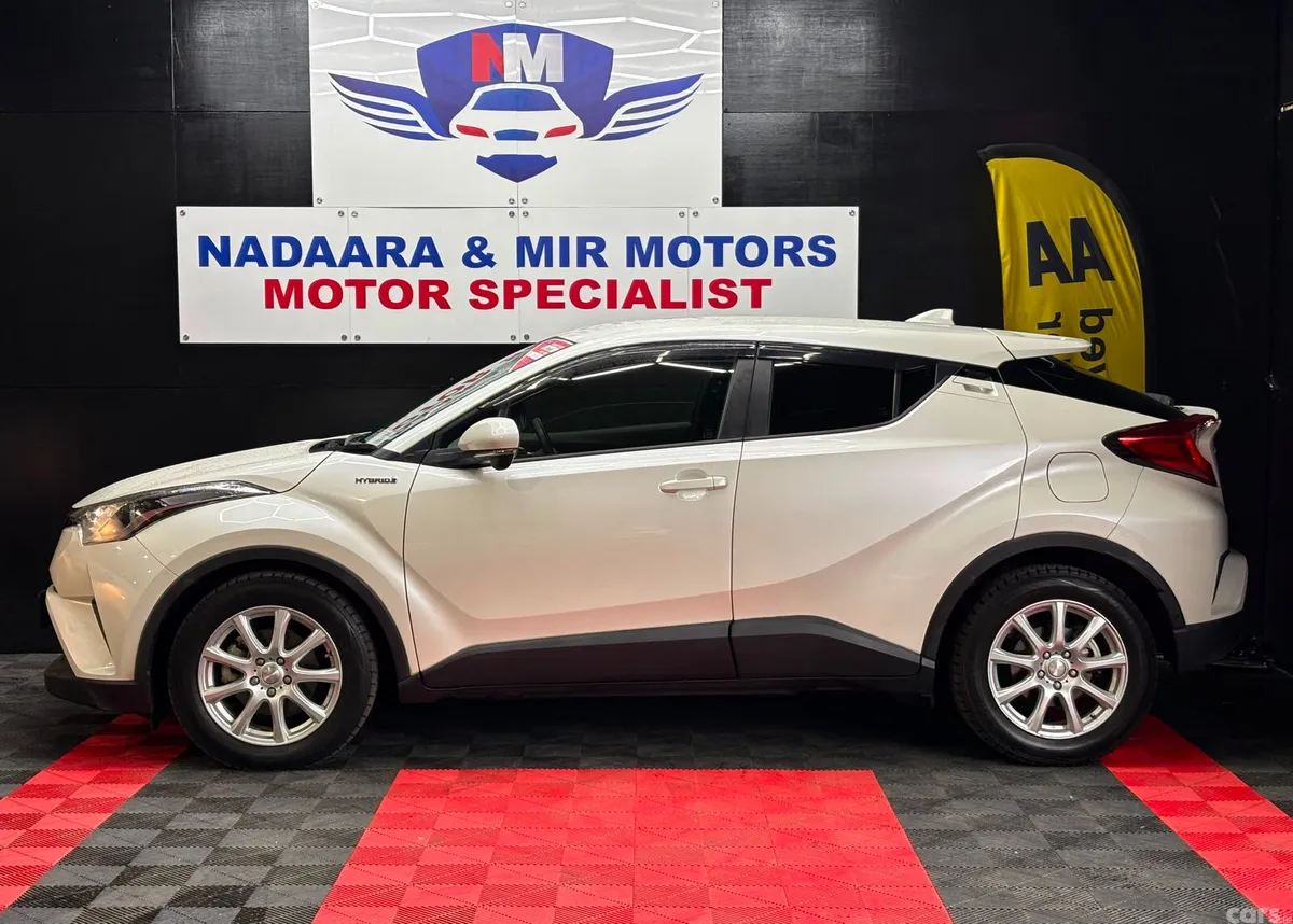 Toyota C-HR Van, Petrol Hybrid, 2018, White