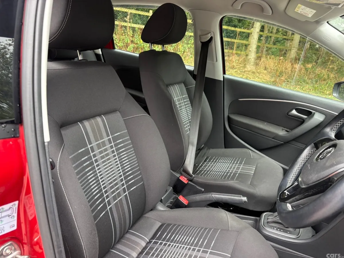 Volkswagen Polo Hatchback, Petrol, 2015, Red