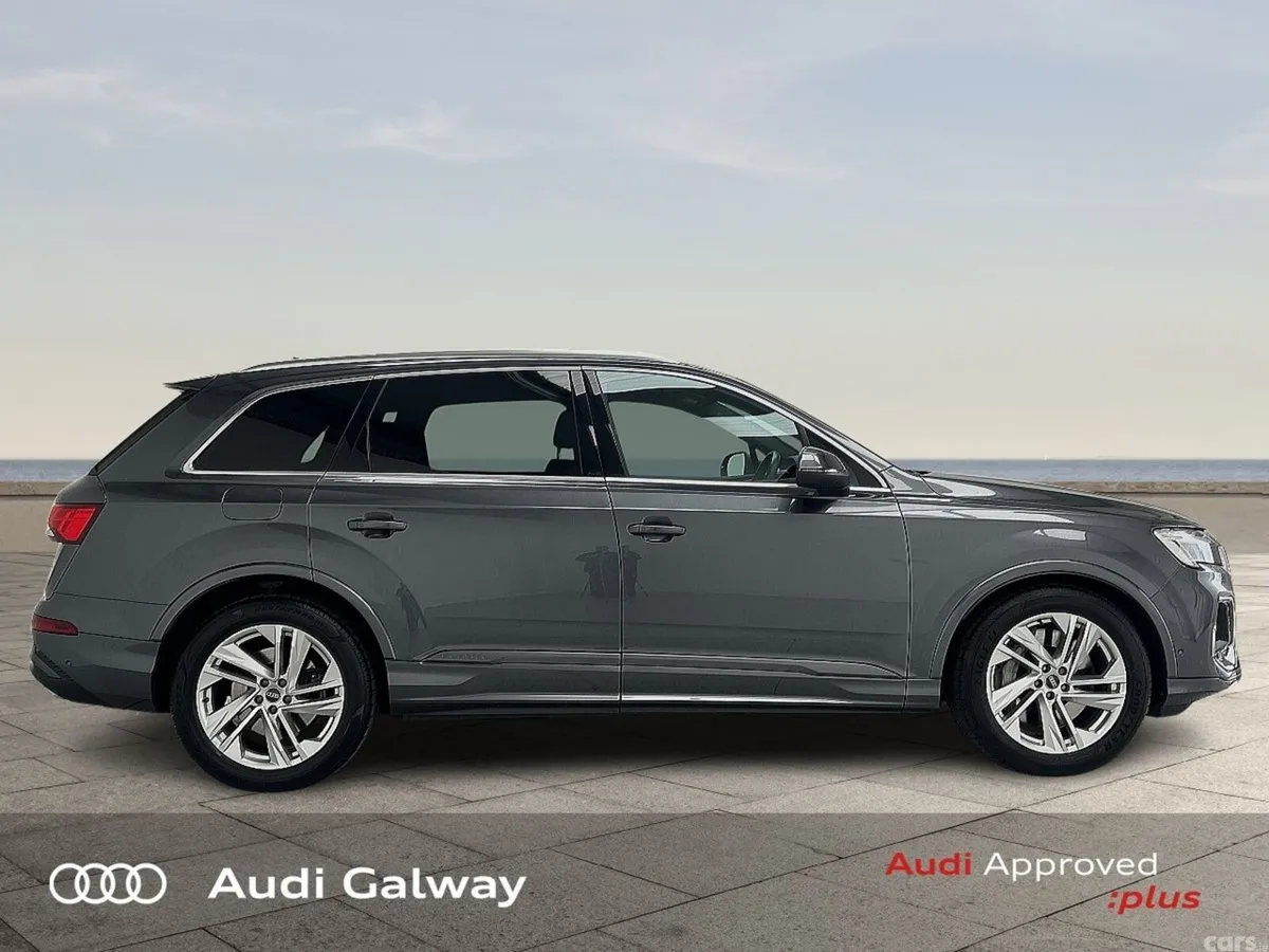 Audi Q7 SUV, Petrol Plug-in Hybrid, 2025, Grey
