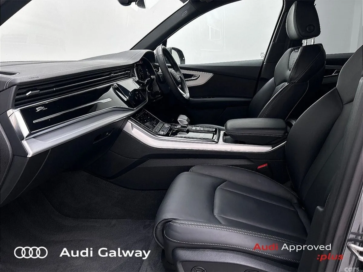 Audi Q7 SUV, Petrol Plug-in Hybrid, 2025, Grey