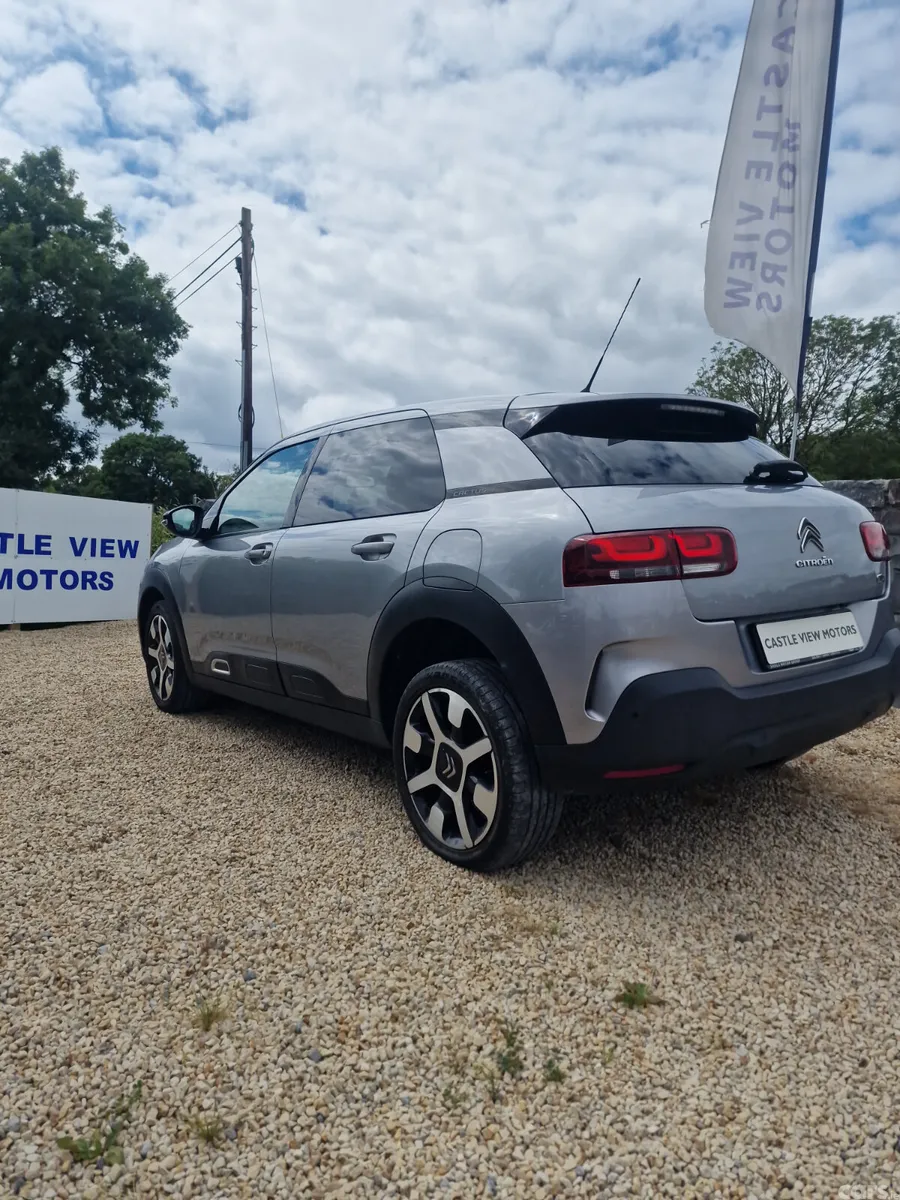 Citroen C4 Cactus Hatchback, Petrol, 2018, Grey