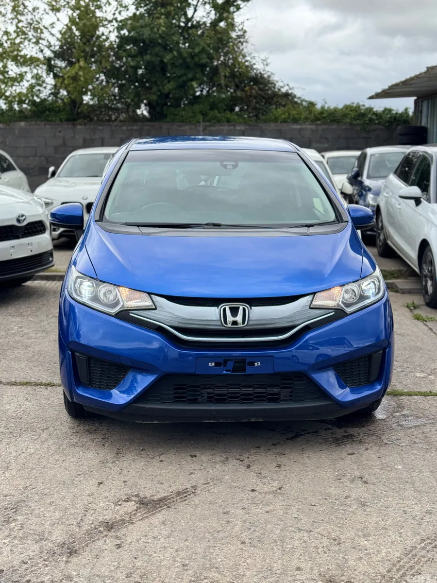 Honda Fit Hatchback, Petrol Hybrid, 2014, Blue