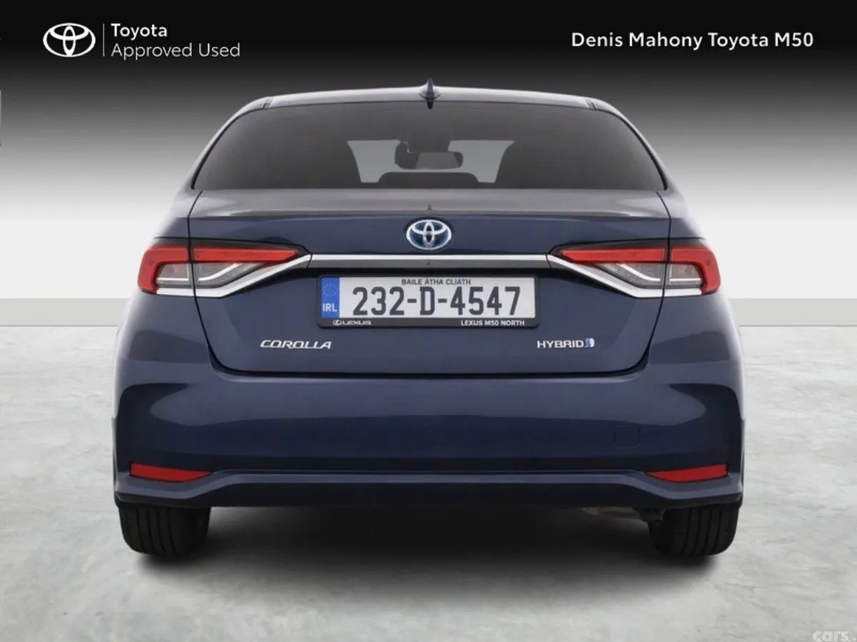 Toyota Corolla Saloon, Petrol Hybrid, 2023, Blue