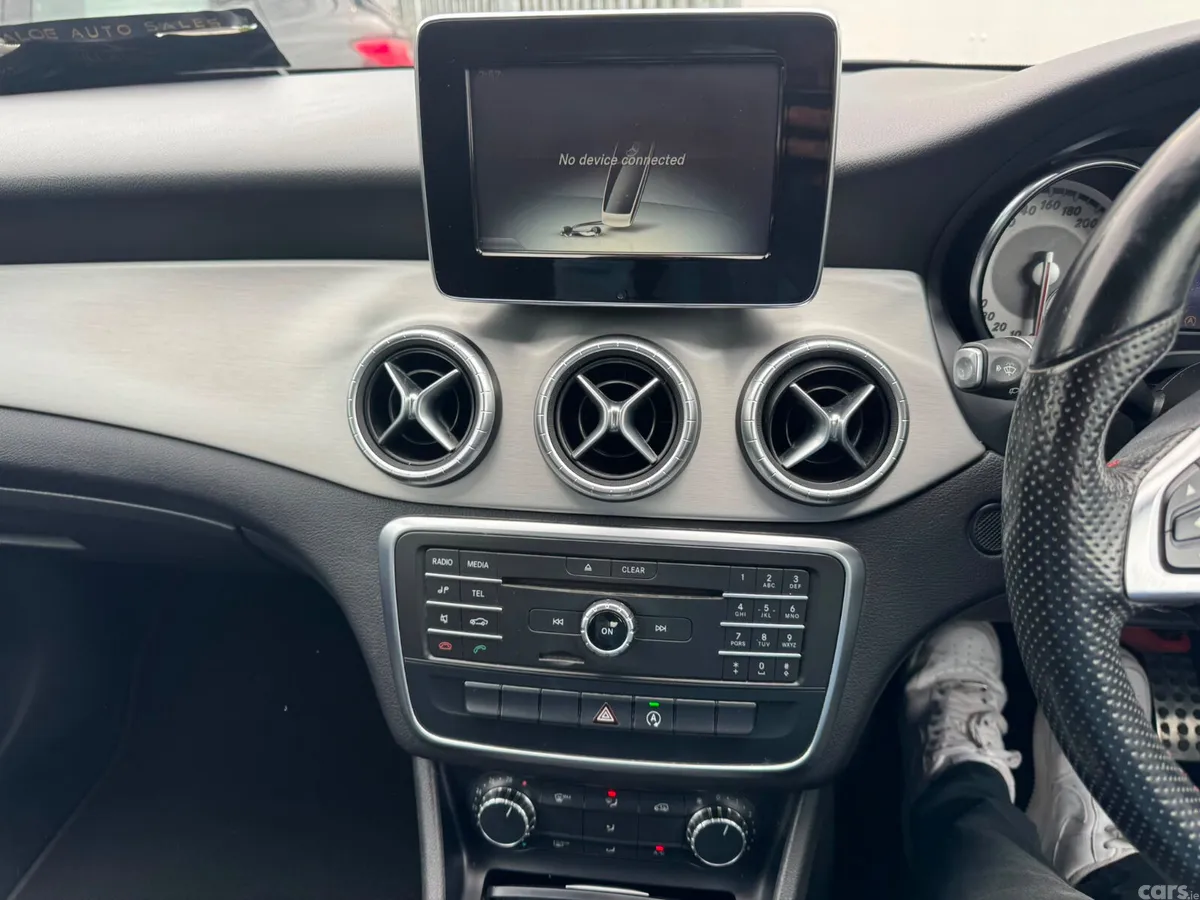Mercedes-Benz CLA Saloon, Diesel, 2015, Black