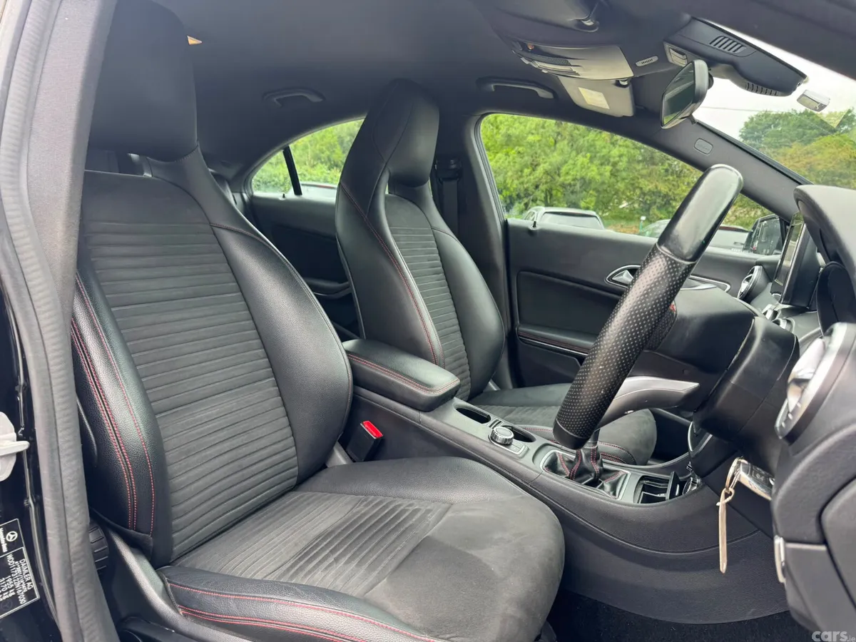 Mercedes-Benz CLA Saloon, Diesel, 2015, Black