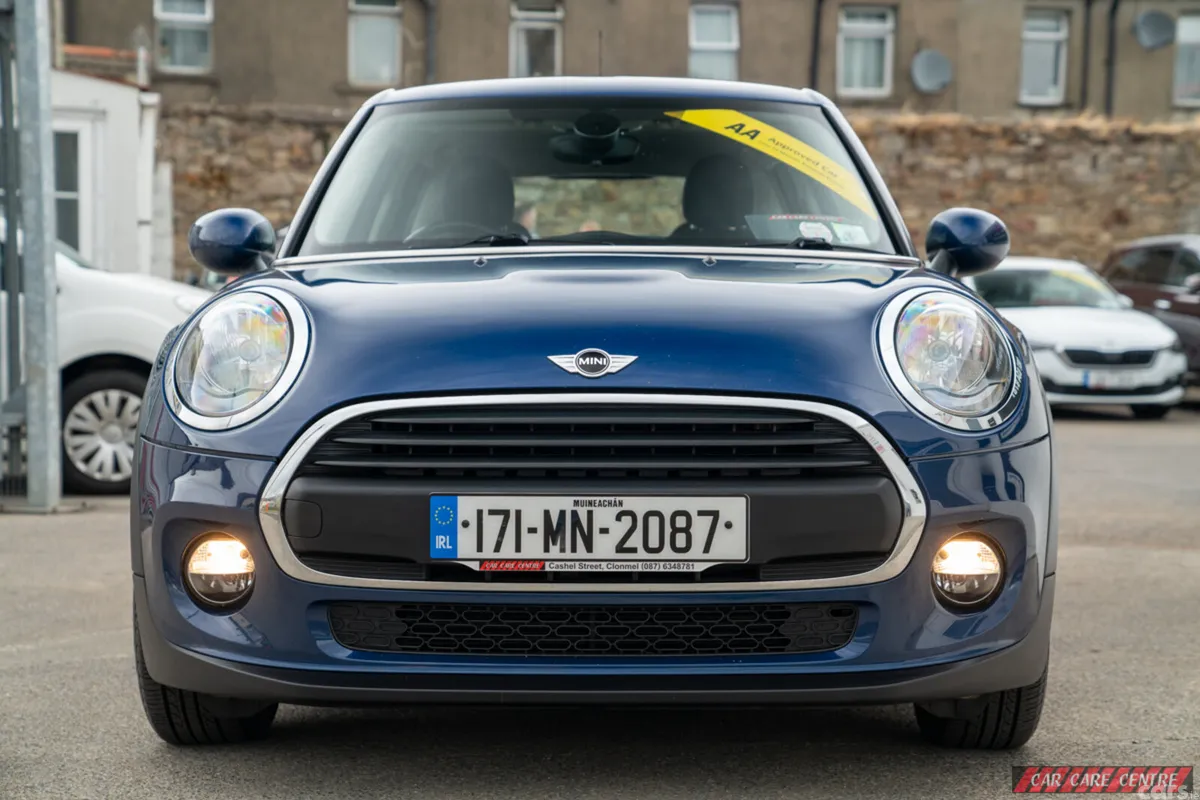 Mini One Hatchback, Diesel, 2017, Blue