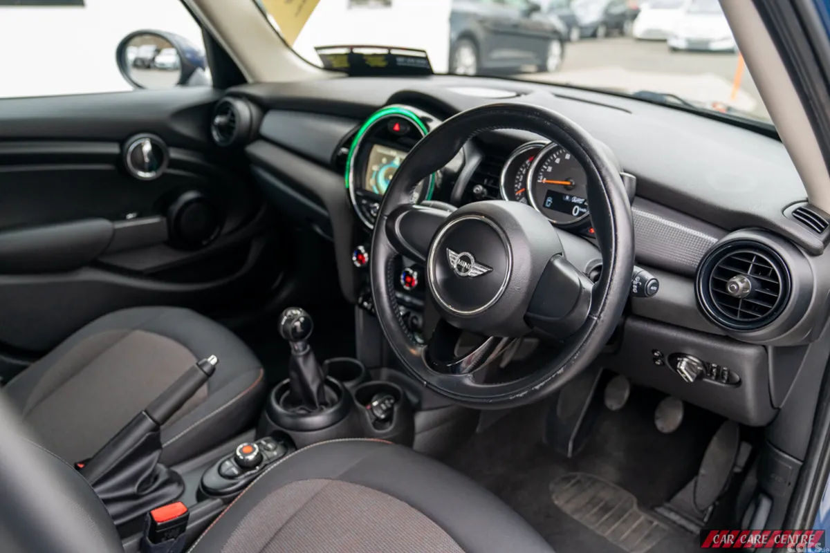 Mini One Hatchback, Diesel, 2017, Blue