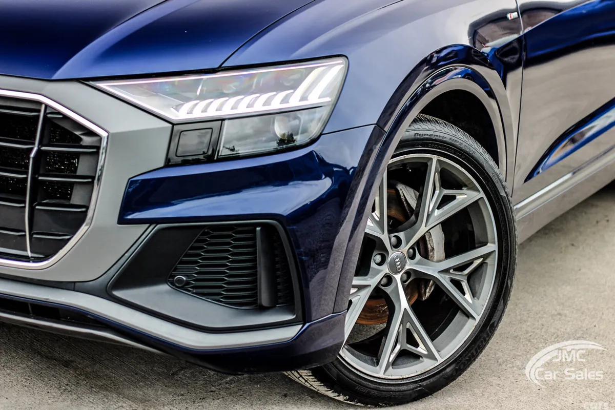 Audi Q8 Hatchback, Diesel, 2019, Blue