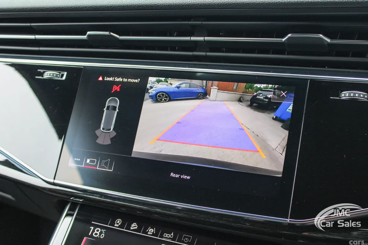 Audi Q8 Hatchback, Diesel, 2019, Blue