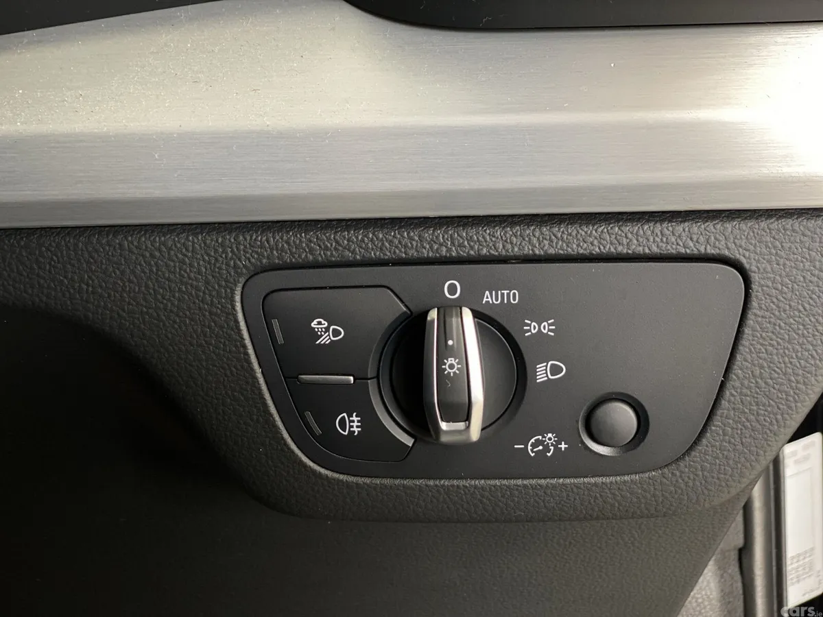 Audi Q5 SUV, Diesel, 2019, Black