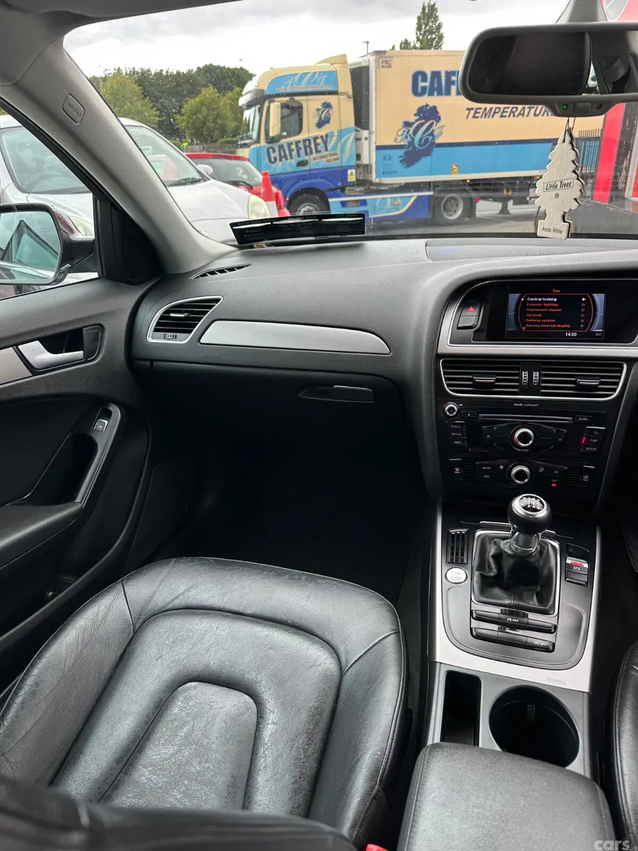 Audi A4 Saloon, Diesel, 2014, Grey