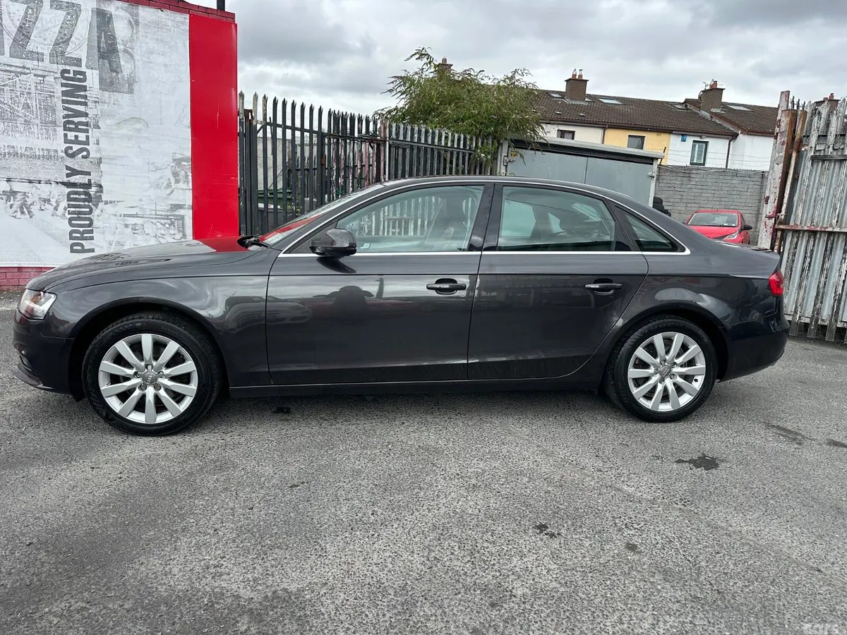 Audi A4 Saloon, Diesel, 2014, Grey