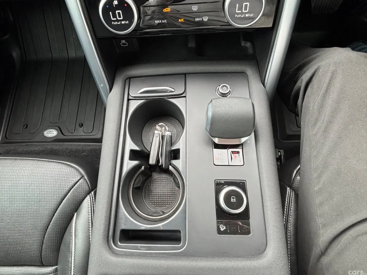 Land Rover Discovery Van, Diesel, 2022, Grey