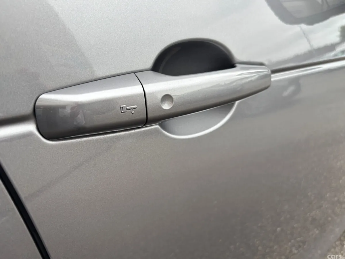 Land Rover Discovery Van, Diesel, 2022, Grey