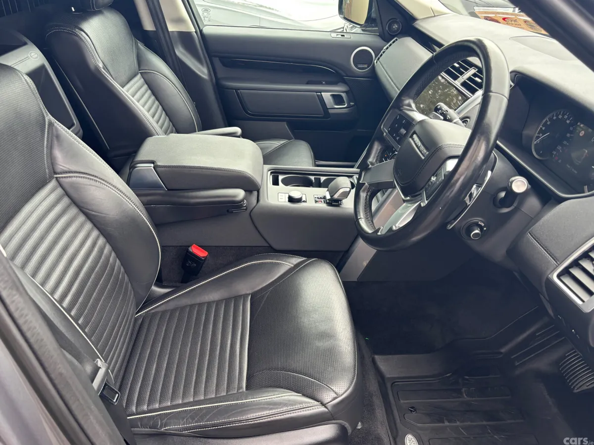 Land Rover Discovery Van, Diesel, 2022, Grey