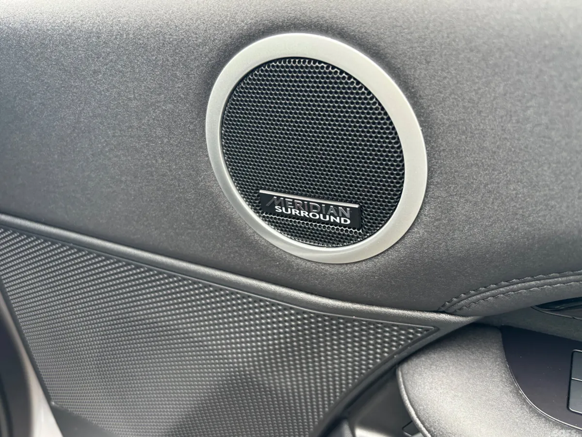 Land Rover Discovery Van, Diesel, 2022, Grey