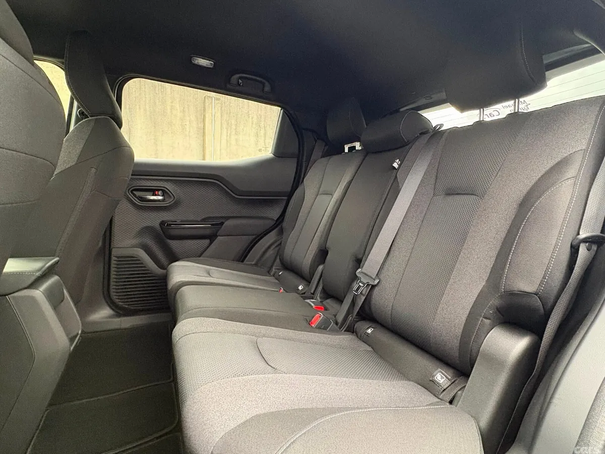 Suzuki Vitara SUV, Electric, 2026, Blue