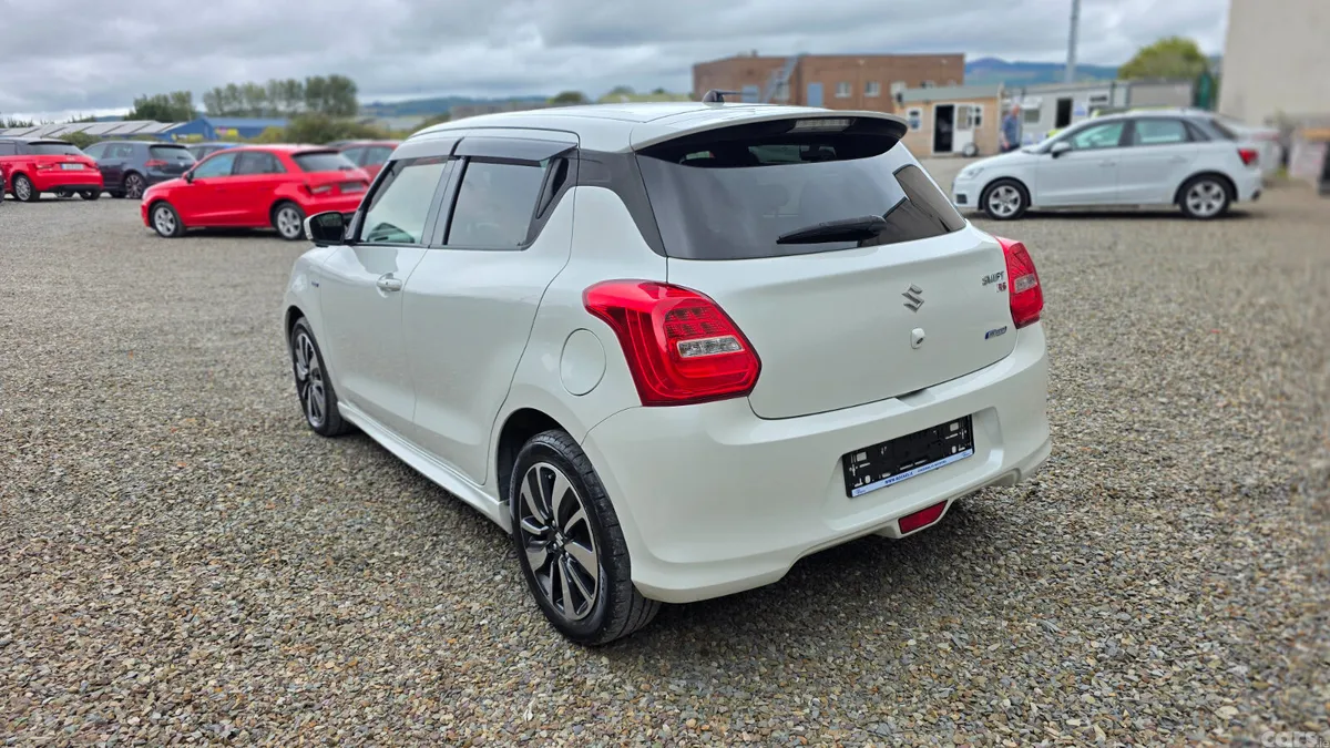 Suzuki Swift Hatchback, Petrol Hybrid, 2017, White
