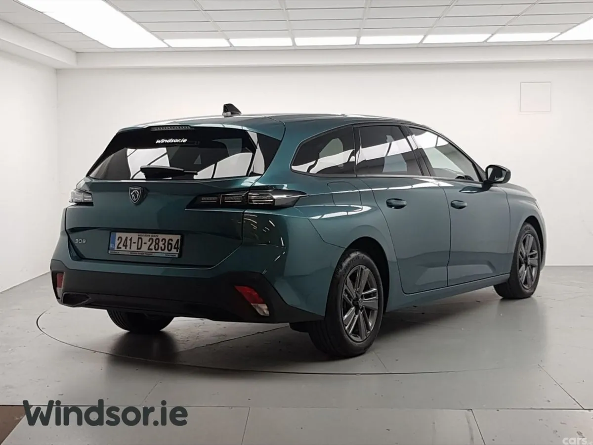 Peugeot 308 Estate, Petrol, 2024, Blue