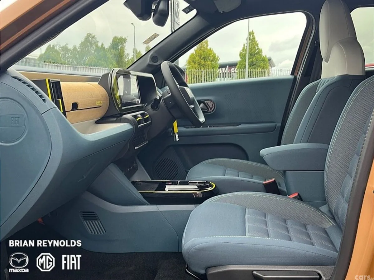 Fiat Panda Hatchback, Electric, 2026, Brown