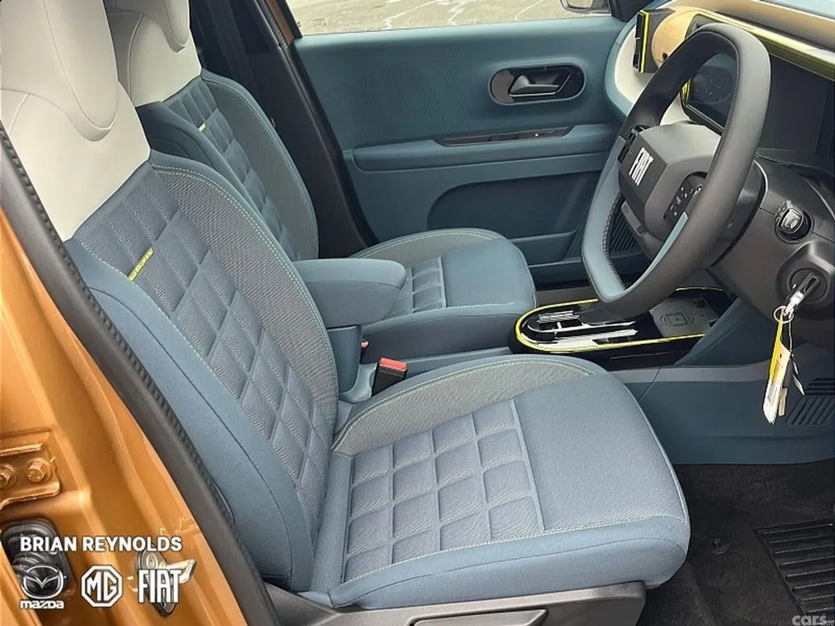 Fiat Panda Hatchback, Electric, 2026, Brown