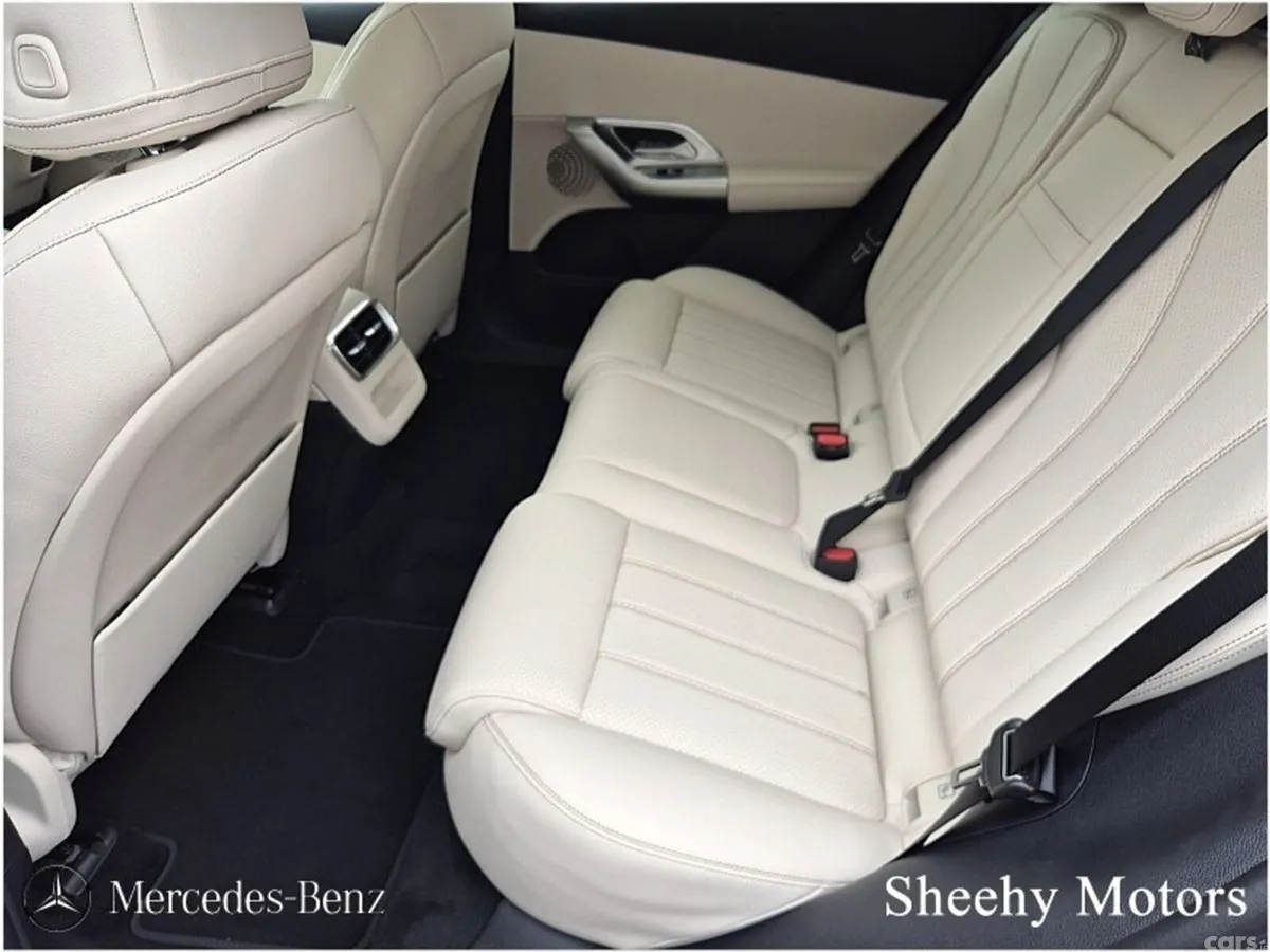 Mercedes-Benz GLC SUV, Electric, 2027, Blue