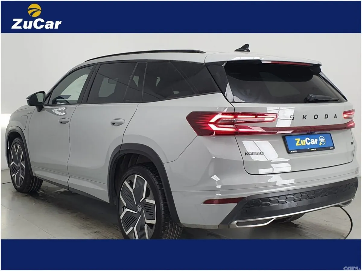 Skoda Kodiaq SUV, Petrol Plug-in Hybrid, 2026, Grey