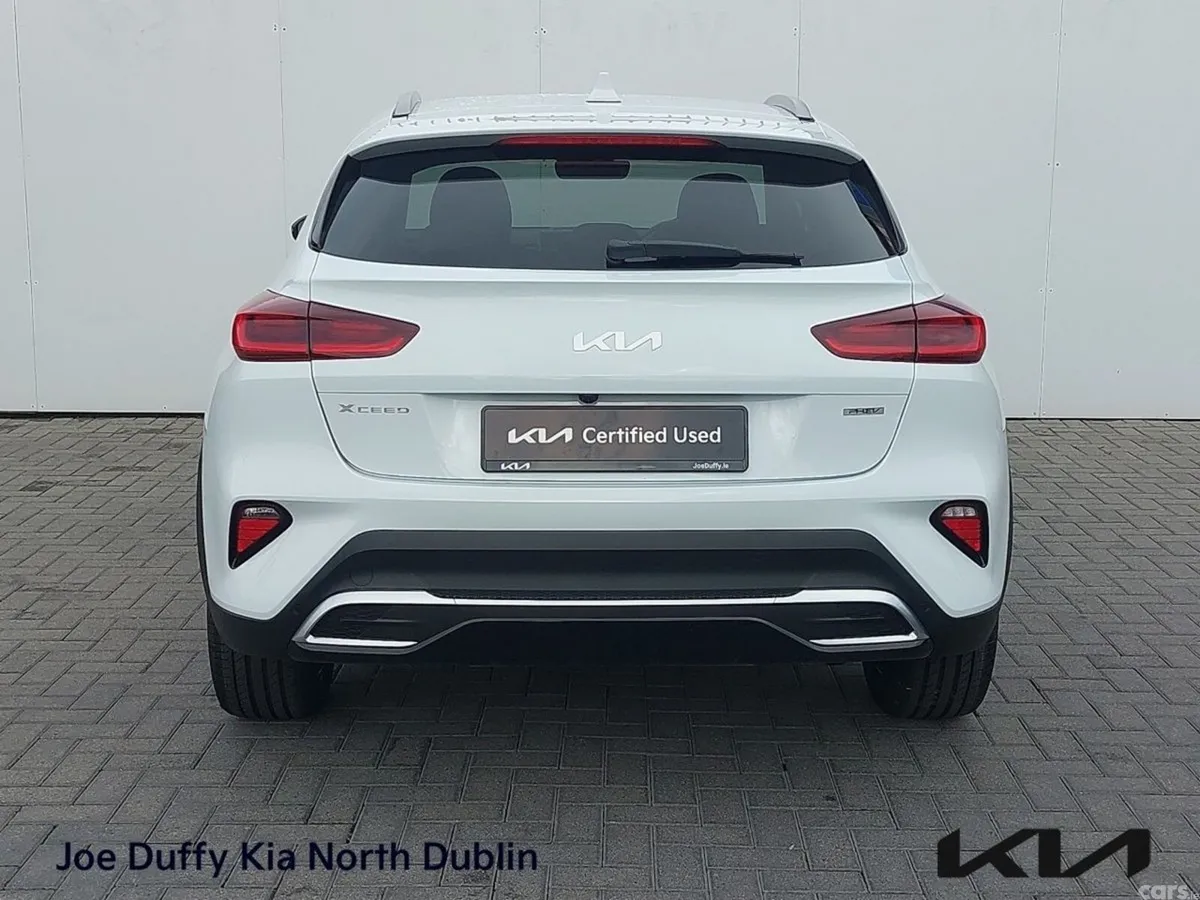 Kia XCeed Hatchback, Petrol Plug-in Hybrid, 2024, White