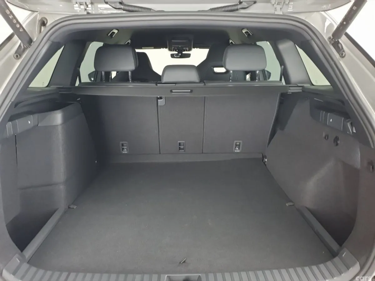 Skoda Kodiaq SUV, Petrol Plug-in Hybrid, 2026, Grey