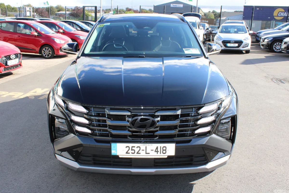 Hyundai Tucson SUV, Petrol Plug-in Hybrid, 2025, Black