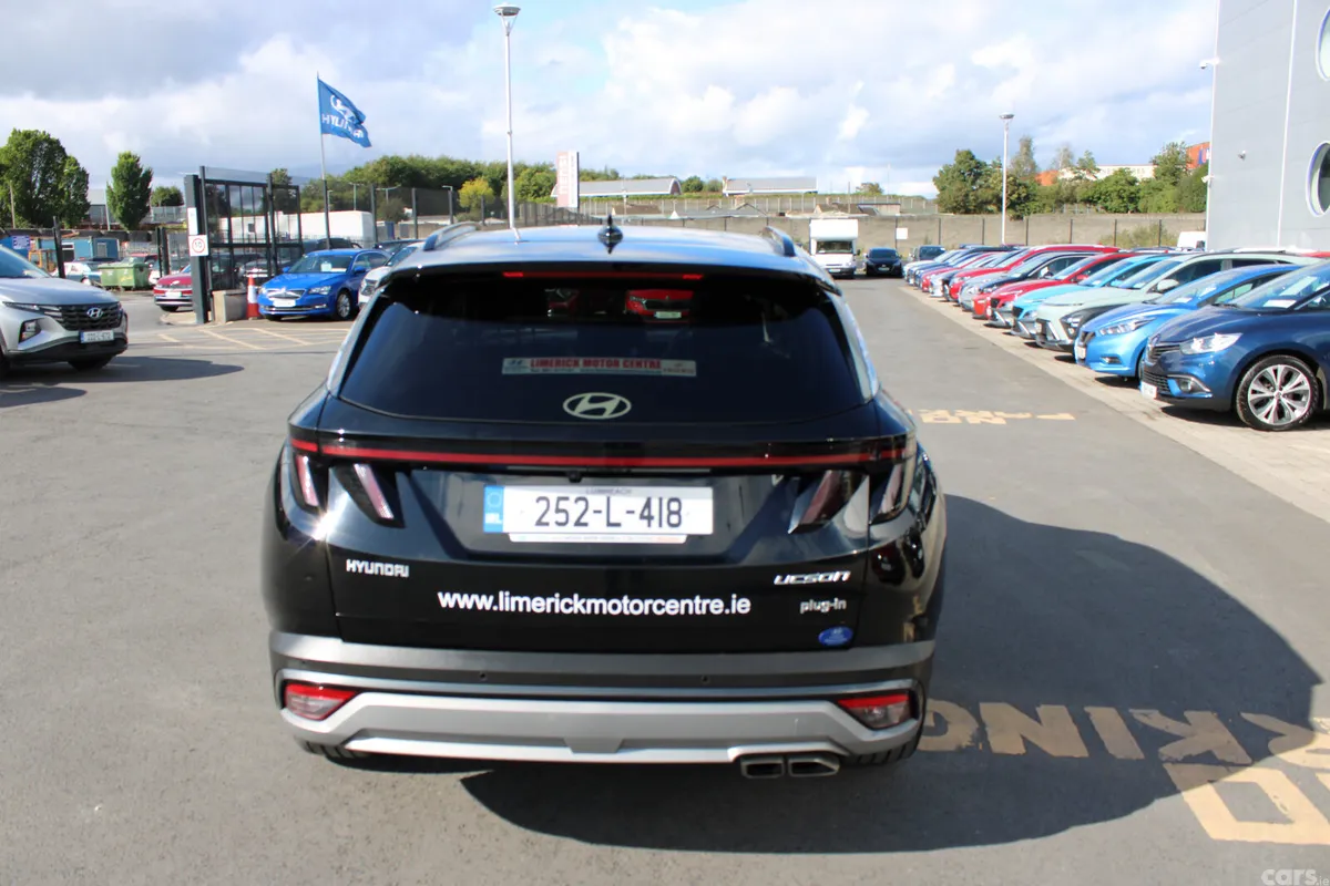 Hyundai Tucson SUV, Petrol Plug-in Hybrid, 2025, Black