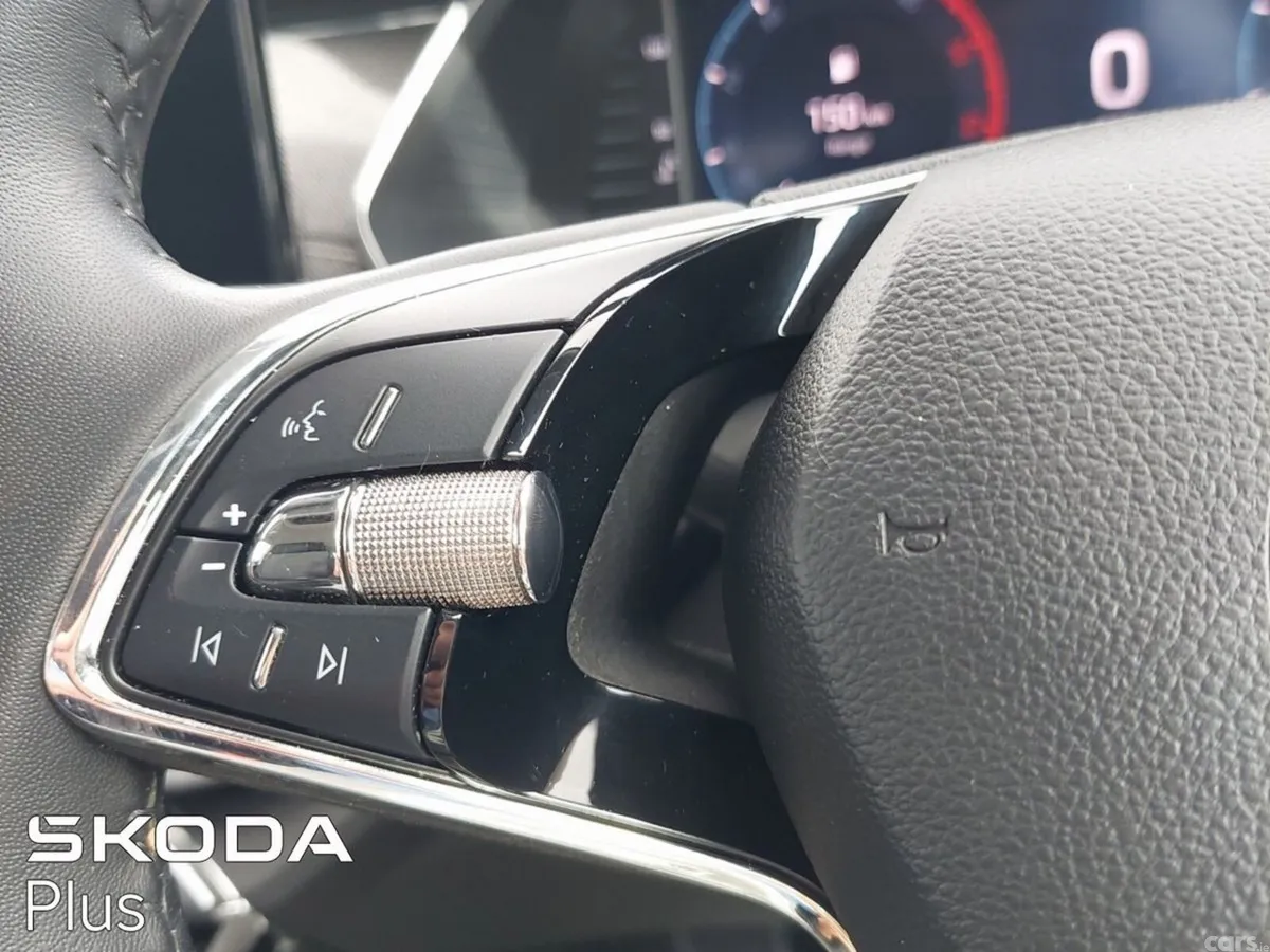 Skoda Octavia Saloon, Diesel, 2023, Black