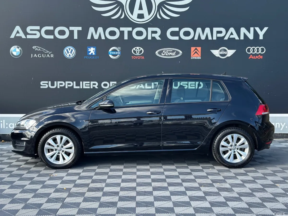 Volkswagen Golf Hatchback, Petrol, 2014, Black
