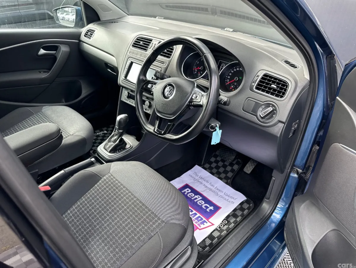 Volkswagen Polo Hatchback, Petrol, 2017, Blue